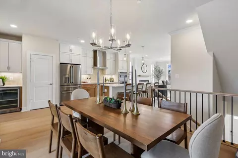 Dining - 104 Allen Ln, Poolesville, MD 20837 photo 4 of 5