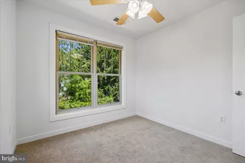 Bedroom - 3410 Snow Cloud Ln, Silver Spring, MD 20904 photo 7 of 11