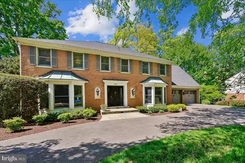 6904 Earlsgate Way, North Bethesda, MD 20852