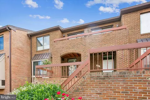 5229 King Charles Way #1-6, Bethesda, MD 20814