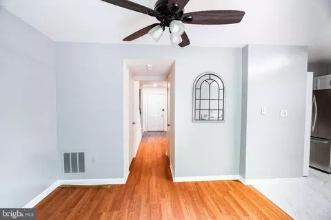 Entry Way - 2922 Strauss Ter, Silver Spring, MD 20904 photo 4 of 8