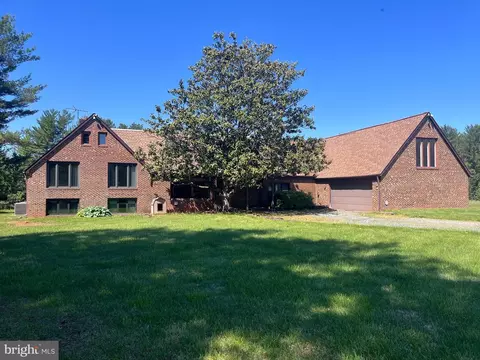 18810 Wasche Rd, Dickerson, MD 20842
