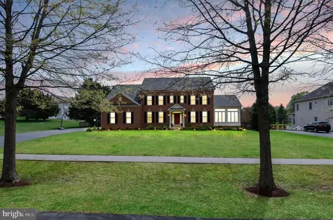 Exterior - 509 Firestone Dr, Ashton, MD 20861 photo 9 of 12