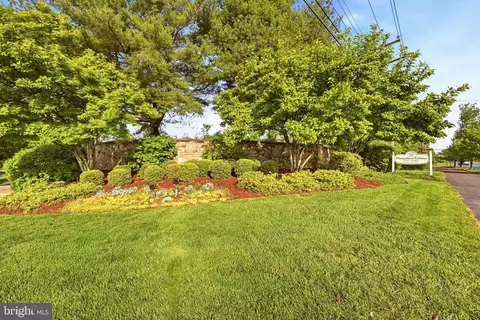 View/Area - 509 Firestone Dr, Ashton, MD 20861 photo 4 of 5