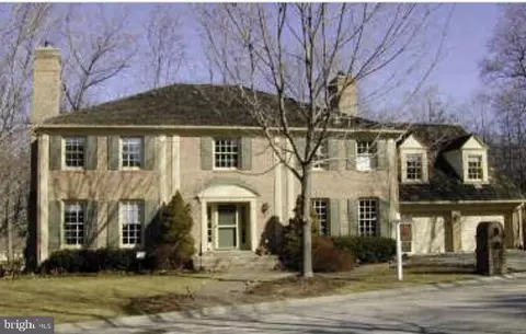 11735 Split Tree Cir, Potomac, MD 20854