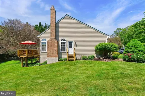 Exterior - 14304 Shoreham Dr, Silver Spring, MD 20905 photo 20 of 22