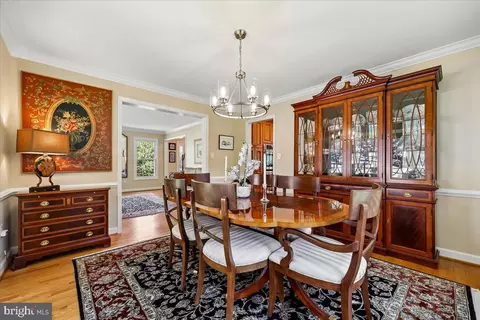 Dining - 14304 Shoreham Dr, Silver Spring, MD 20905 photo 3 of 6