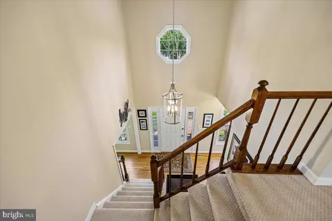 Entry Way - 14304 Shoreham Dr, Silver Spring, MD 20905 photo 12 of 14
