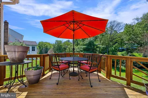 Exterior - 14304 Shoreham Dr, Silver Spring, MD 20905 photo 13 of 22