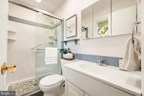 2508 Redmiles Dr, Silver Spring, MD 20905 photo 15