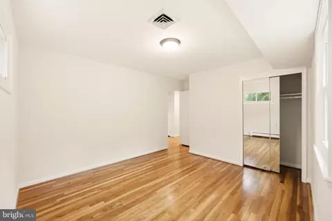 2508 Redmiles Dr, Silver Spring, MD 20905 photo 17