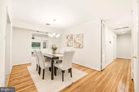 2508 Redmiles Dr, Silver Spring, MD 20905 photo 5