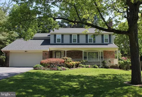 10748 Middleboro Dr, Damascus, MD 20872