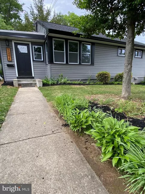 1204 Allison Dr, Rockville, MD 20851