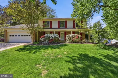 10 Wandering Trl, Potomac, MD 20854
