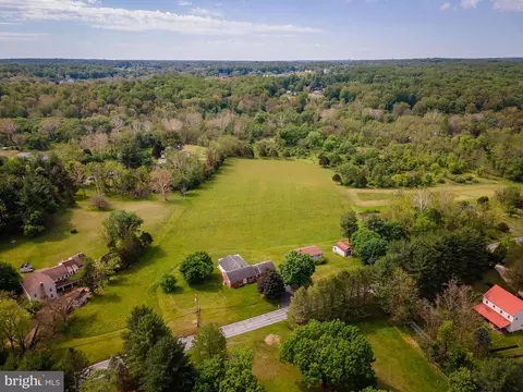 1112 Gold Mine Rd, Brookeville, MD 20833