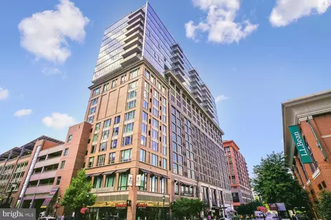 930 Rose Ave #2001, Rockville, MD 20852