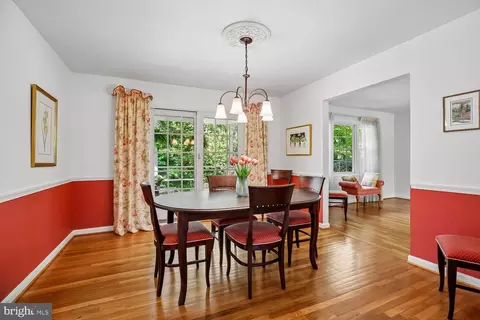 Dining - 1525 Arbor View Rd, Silver Spring, MD 20902 photo 1 of 4