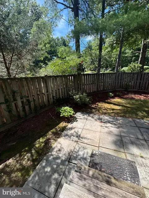 Exterior - 2 Hugo Ct, Silver Spring, MD 20906 photo 6 of 14