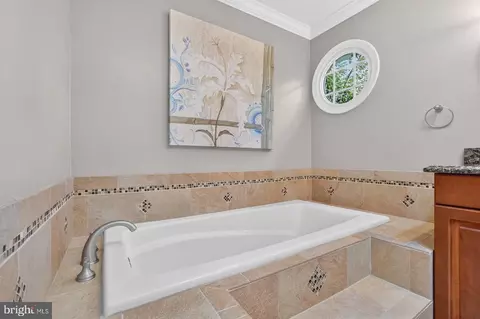 Bath - 2108 Merrifields Dr, Silver Spring, MD 20906 photo 4 of 7