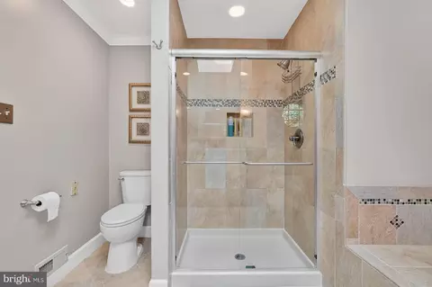 Bath - 2108 Merrifields Dr, Silver Spring, MD 20906 photo 3 of 7