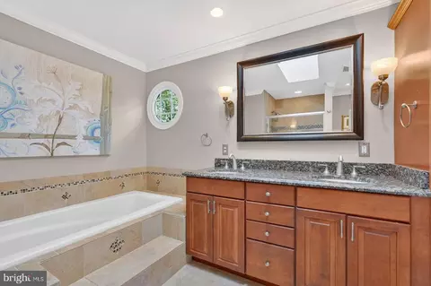 Bath - 2108 Merrifields Dr, Silver Spring, MD 20906 photo 5 of 7