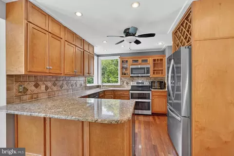 Kitchen - 2108 Merrifields Dr, Silver Spring, MD 20906 photo 2 of 5