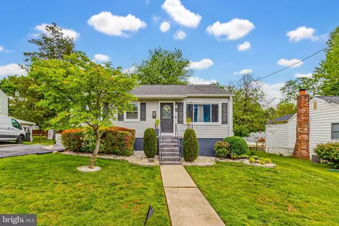 13407 Justice Rd, Rockville, MD 20853