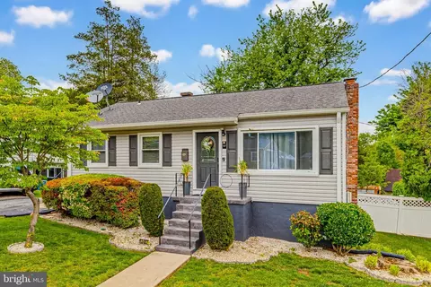 13407 Justice Rd, Rockville, MD 20853