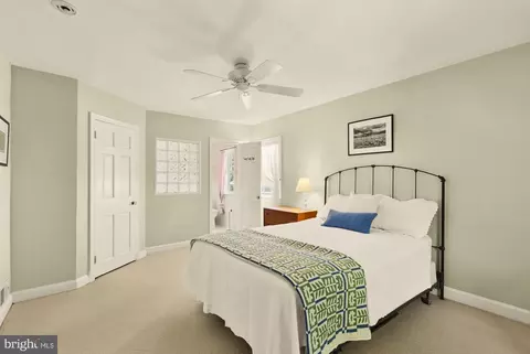 Bedroom - 2108 Ross Rd, Silver Spring, MD 20910 photo 1 of 7