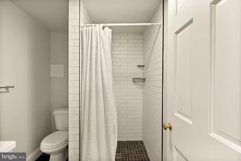 Bath - 2108 Ross Rd, Silver Spring, MD 20910 photo 7 of 7