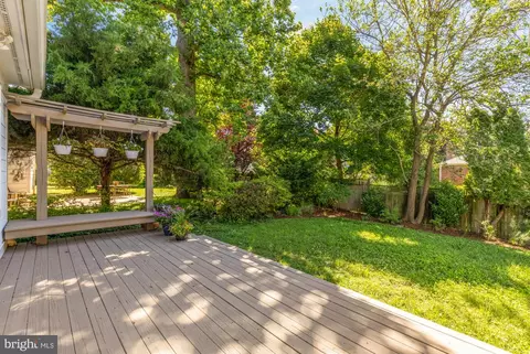 Exterior - 2108 Ross Rd, Silver Spring, MD 20910 photo 11 of 13
