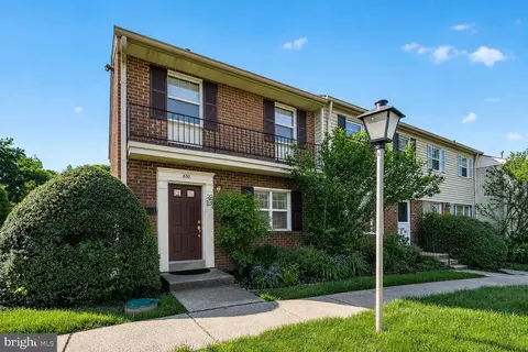 830 College Pkwy #11-830, Rockville, MD 20850