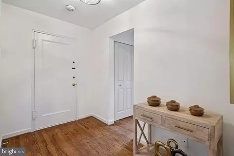 Entry Way - 2214 Colston Dr #201, Silver Spring, MD 20910 photo 4 of 4