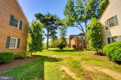 Exterior - 2214 Colston Dr #201, Silver Spring, MD 20910 photo 2 of 10
