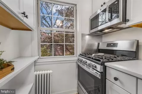 Kitchen - 2214 Colston Dr #201, Silver Spring, MD 20910 photo 2 of 3
