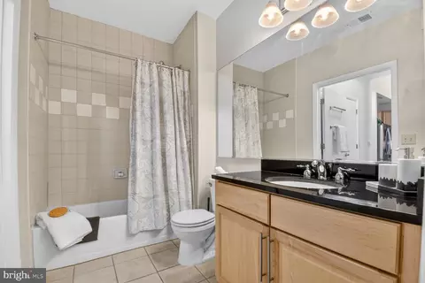Bath - 1201 E West Hwy #410, Silver Spring, MD 20910 photo 3 of 3