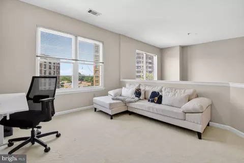 Living - 1201 E West Hwy #410, Silver Spring, MD 20910 photo 3 of 4