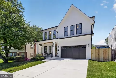 9906 Edward Ave, Bethesda, MD 20814