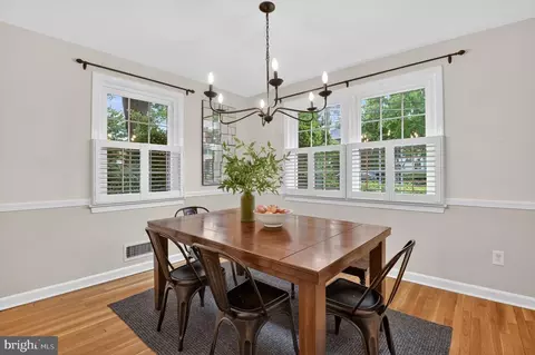 Dining - 202 Baden St, Silver Spring, MD 20901 photo 1 of 2