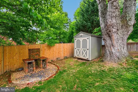 Exterior - 202 Baden St, Silver Spring, MD 20901 photo 6 of 9