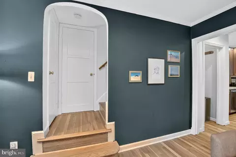 Entry Way - 202 Baden St, Silver Spring, MD 20901 photo 3 of 8