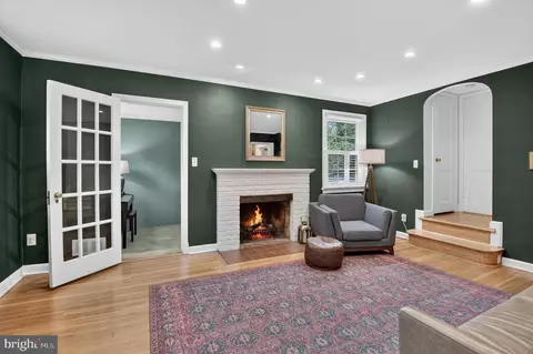 Living - 202 Baden St, Silver Spring, MD 20901 photo 1 of 2