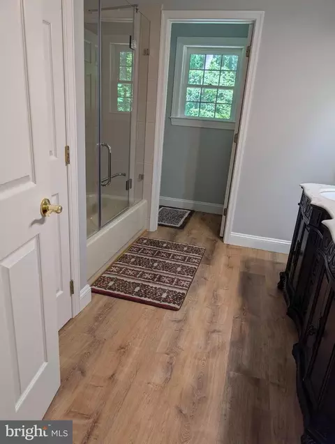 Entry Way - 15923 Mount Everest Ln, Silver Spring, MD 20906 photo 9 of 9