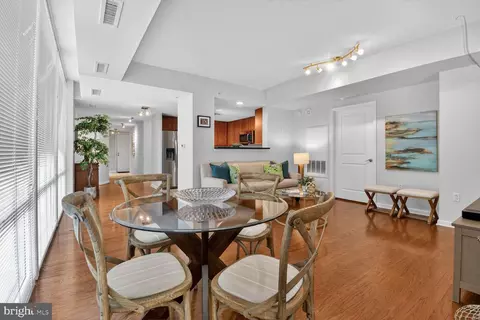 Dining - 930 Wayne Ave #405, Silver Spring, MD 20910 photo 1 of 1
