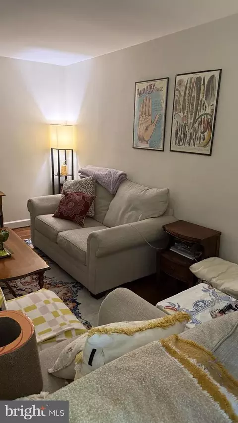 Living - 500 Thayer Ave #303, Silver Spring, MD 20910 photo 2 of 2