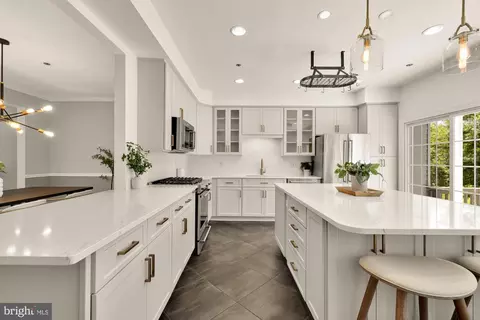 Kitchen - 8926 2nd Ave, Silver Spring, MD 20910 photo 3 of 4