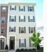 15 Swanton Ln #200, Gaithersburg, MD 20878