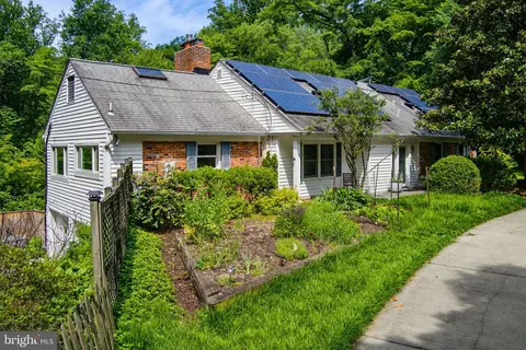 Exterior - 17004 Woodale Dr, Ashton, MD 20861 photo 22 of 22
