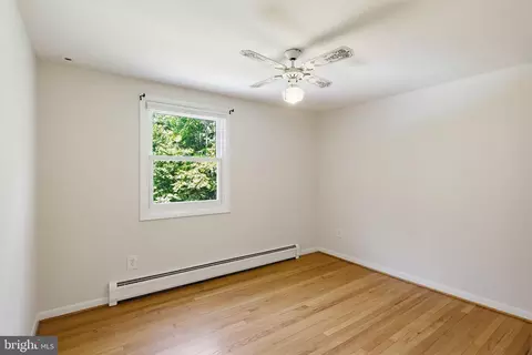 Bedroom - 17004 Woodale Dr, Ashton, MD 20861 photo 8 of 11